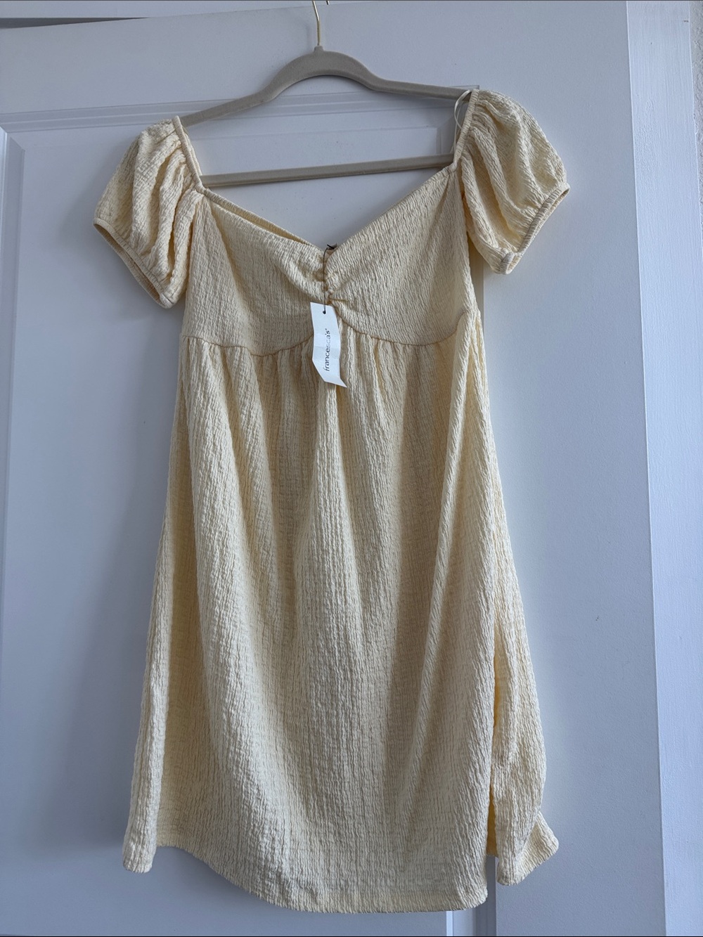 Light Yellow Puff-Sleeve Women's dress
